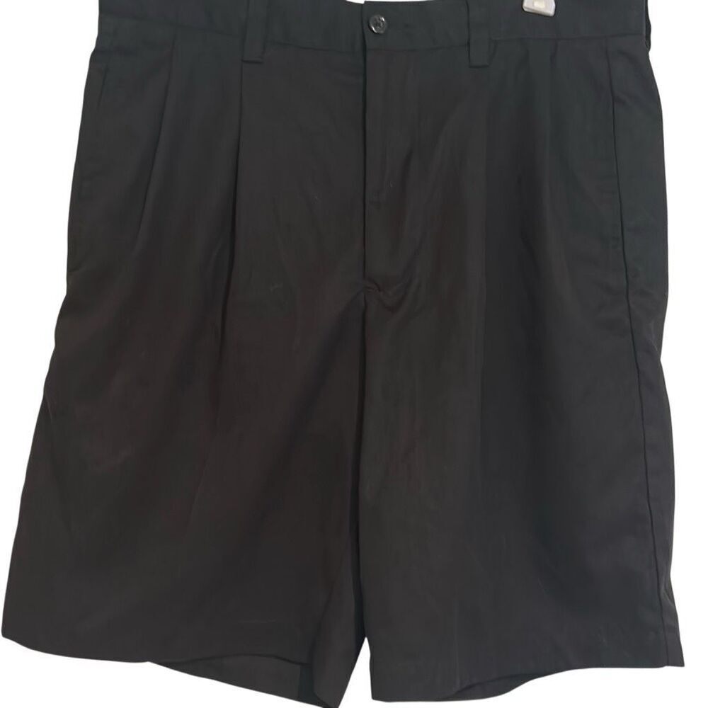 Dockers Black High-Rise Relaxed Fit Pleated Front Chino Shorts Mens Size 33